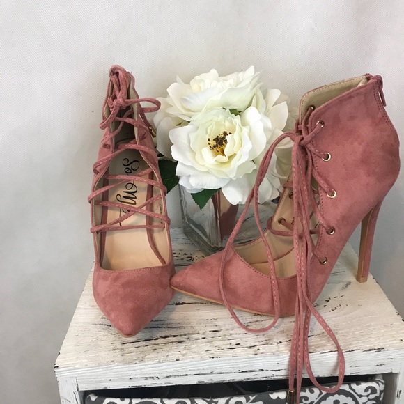 Shoes - Mauve pink suede lace up heels